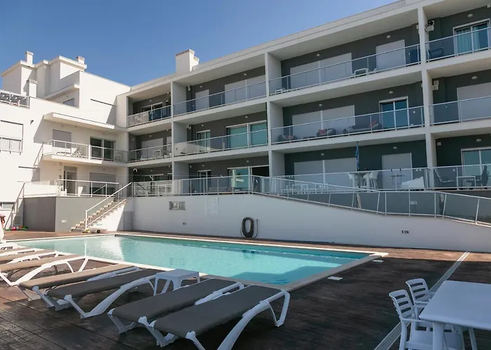 Oceanview Dreamer's Delight Apartment Nazare